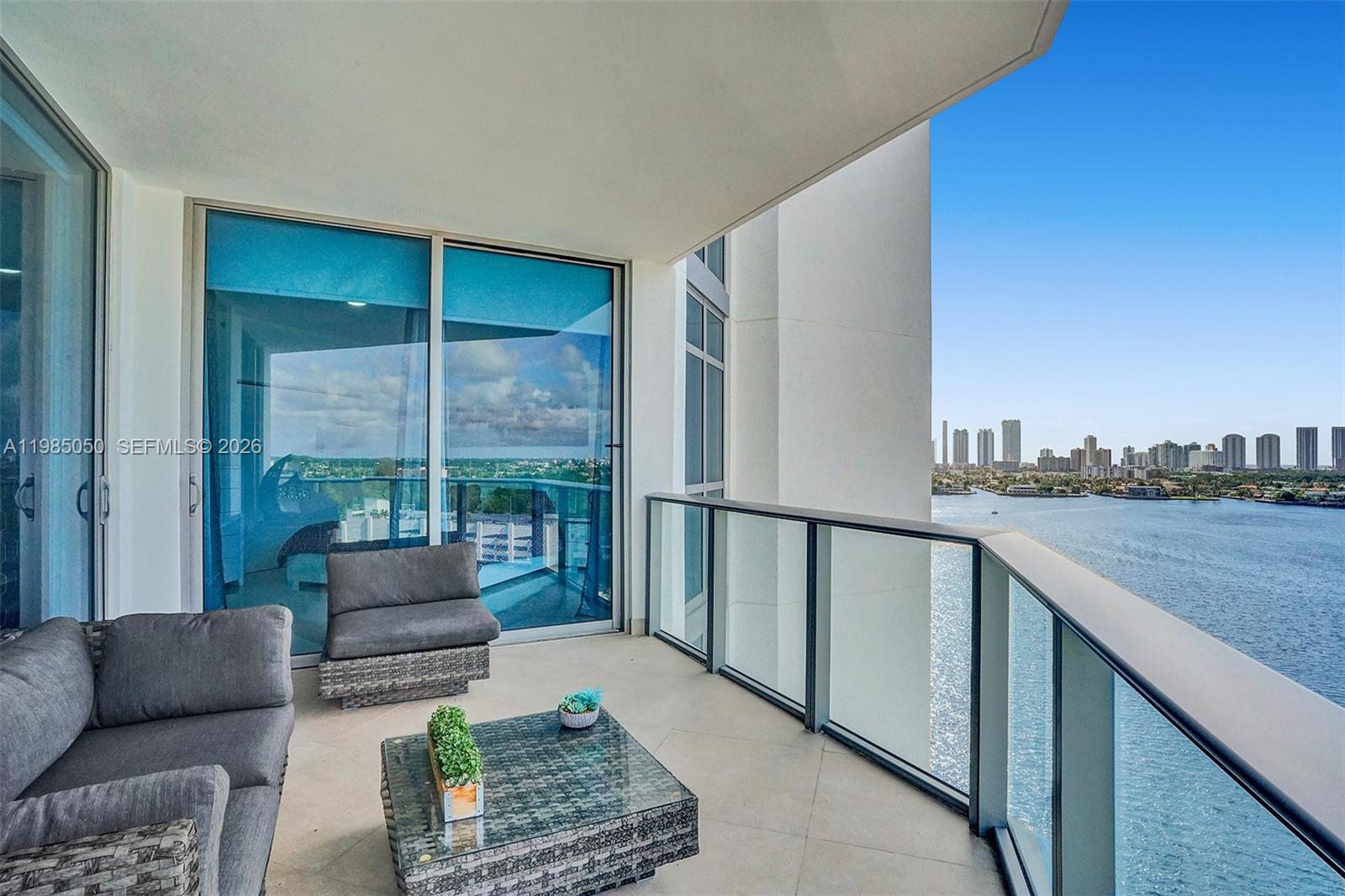 MARINA PALMS RESIDENCES N - Residential