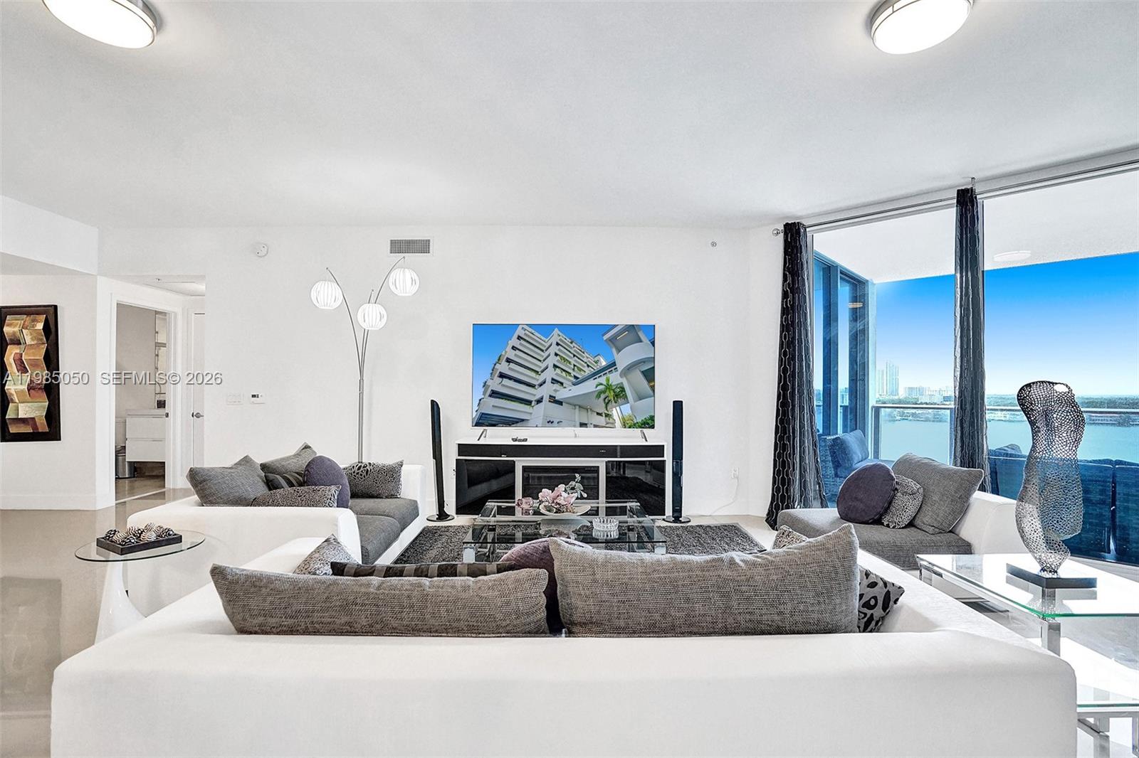 MARINA PALMS RESIDENCES N - Residential