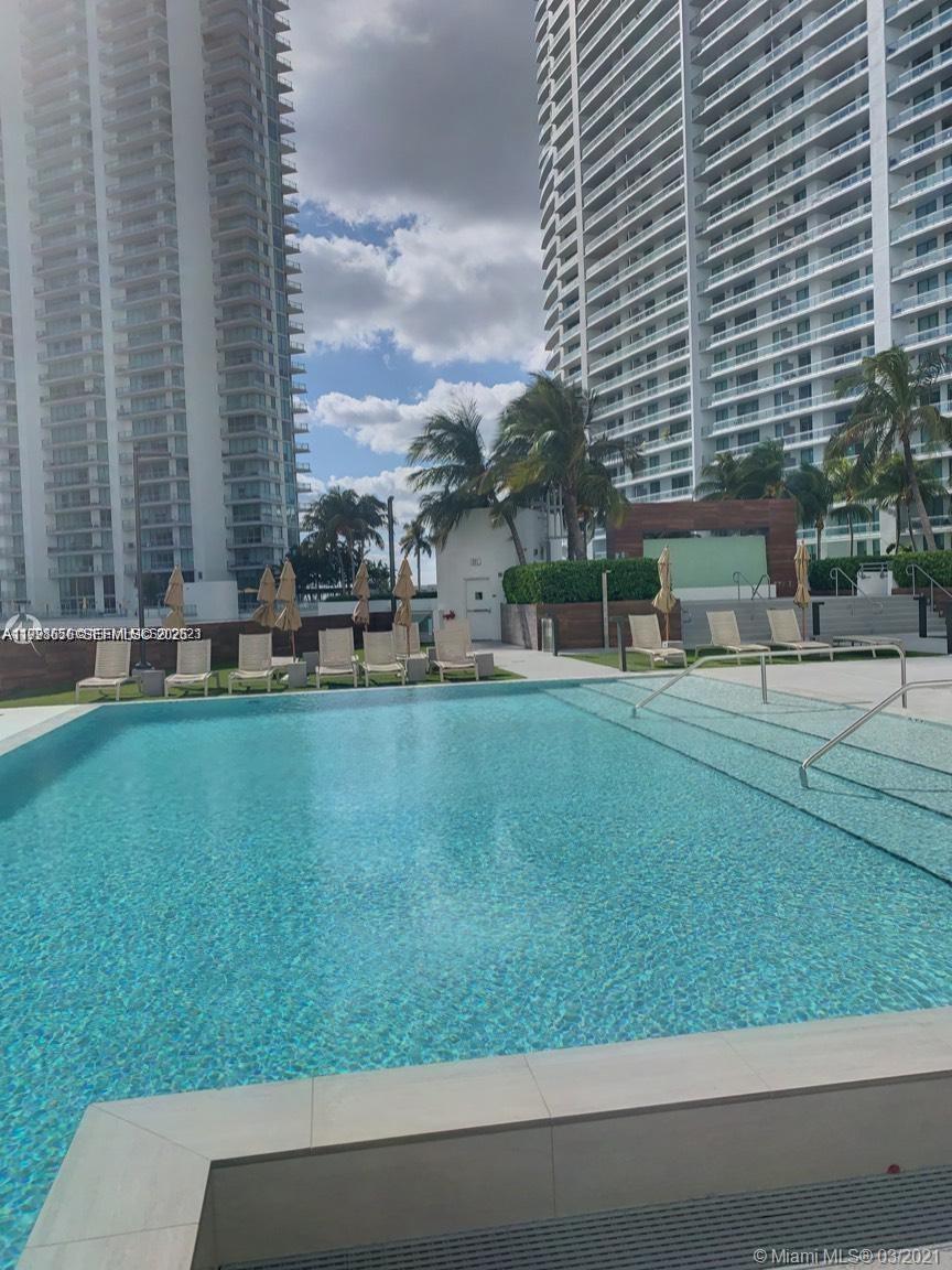 WIND CONDO - Residential Lease