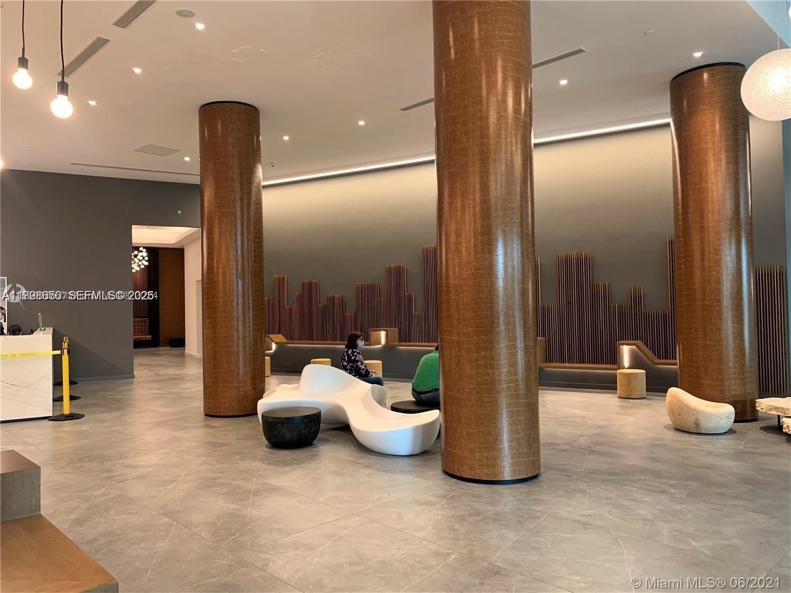 WIND CONDO - Residential Lease