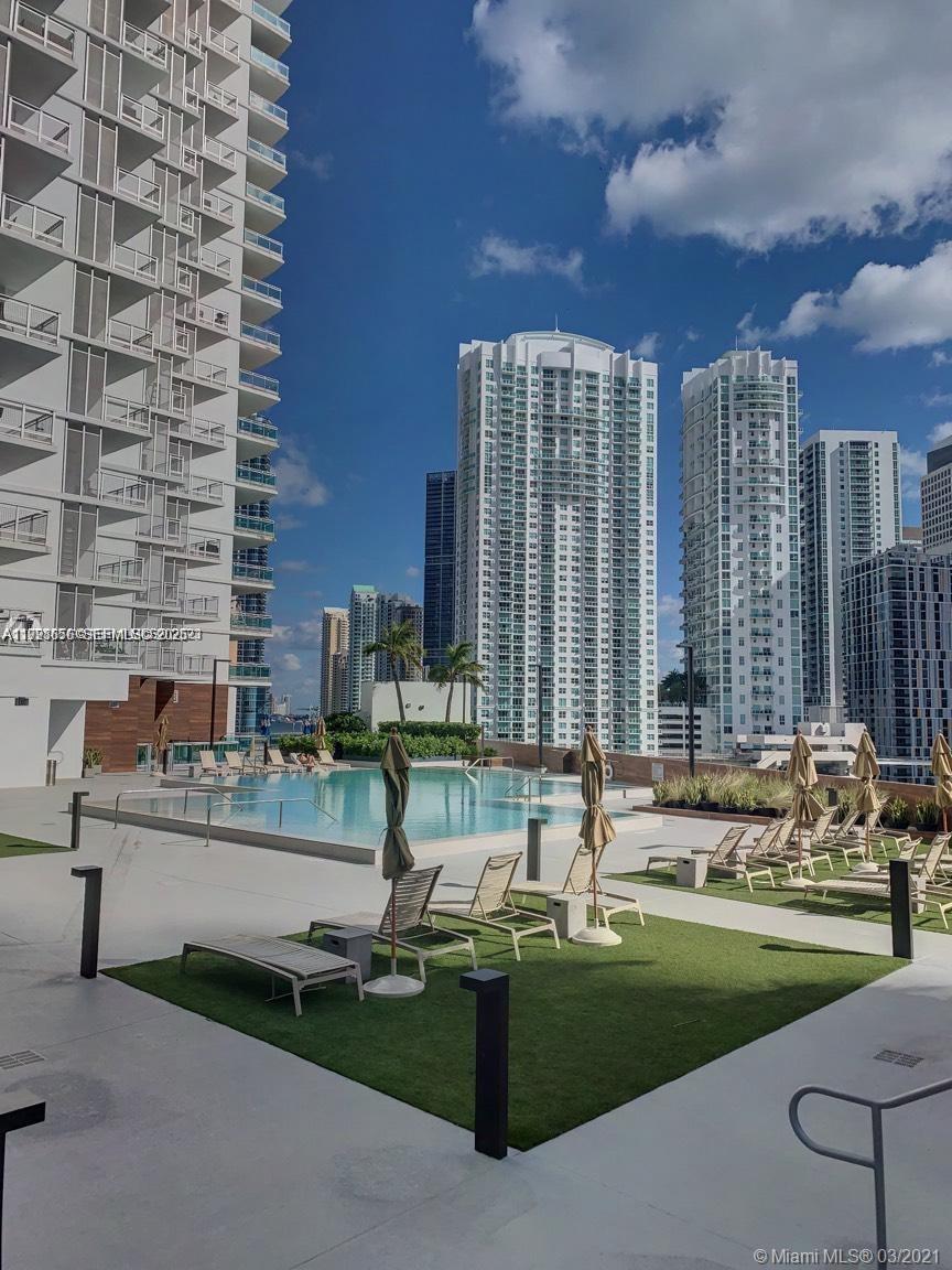 WIND CONDO - Residential Lease