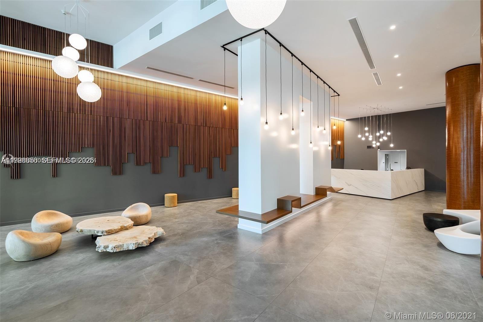 WIND CONDO - Residential Lease