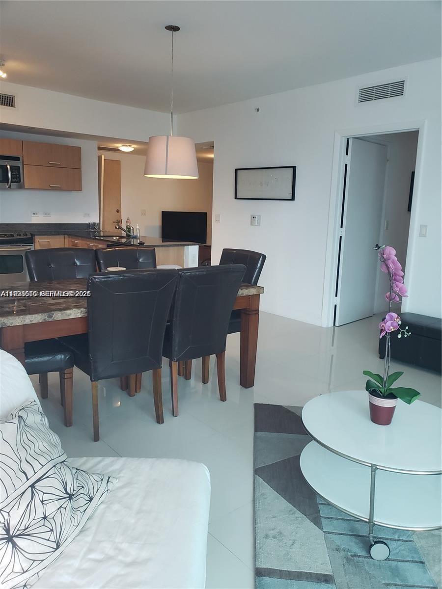 350 S Miami Ave 1605