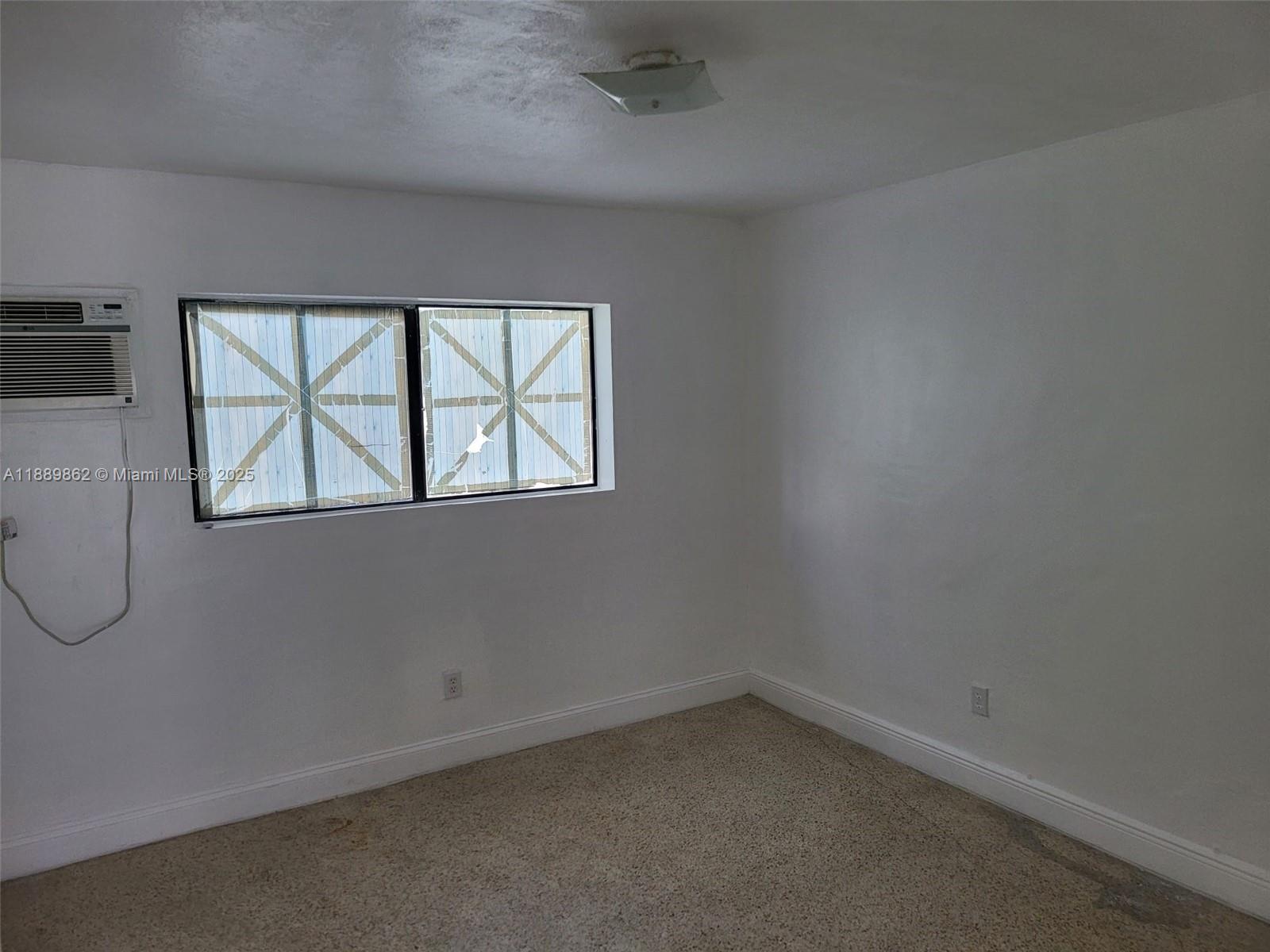 HIALEAH 12TH ADDN - Residential Lease