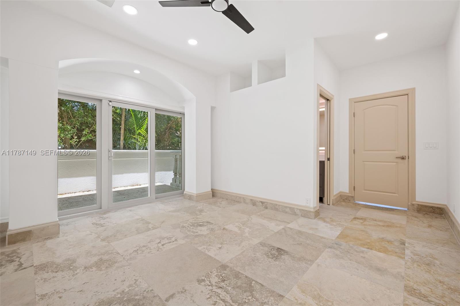 LUCILLE ISLAND - Residential