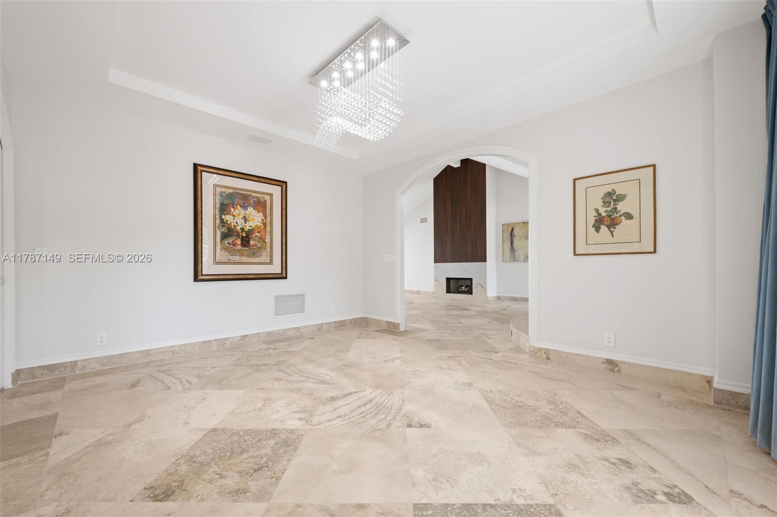 LUCILLE ISLAND - Residential