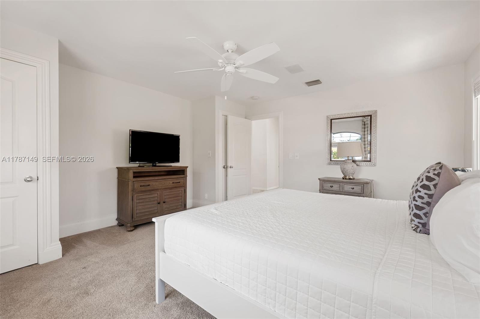 LUCILLE ISLAND - Residential