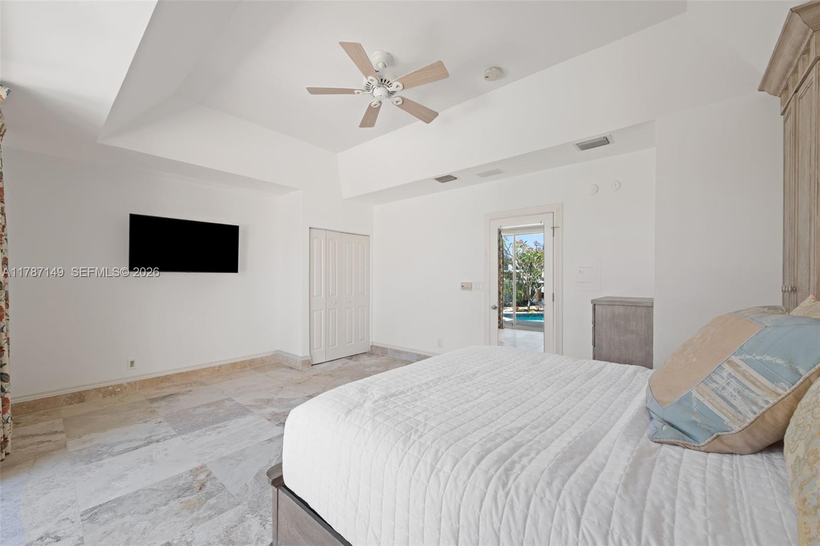 LUCILLE ISLAND - Residential