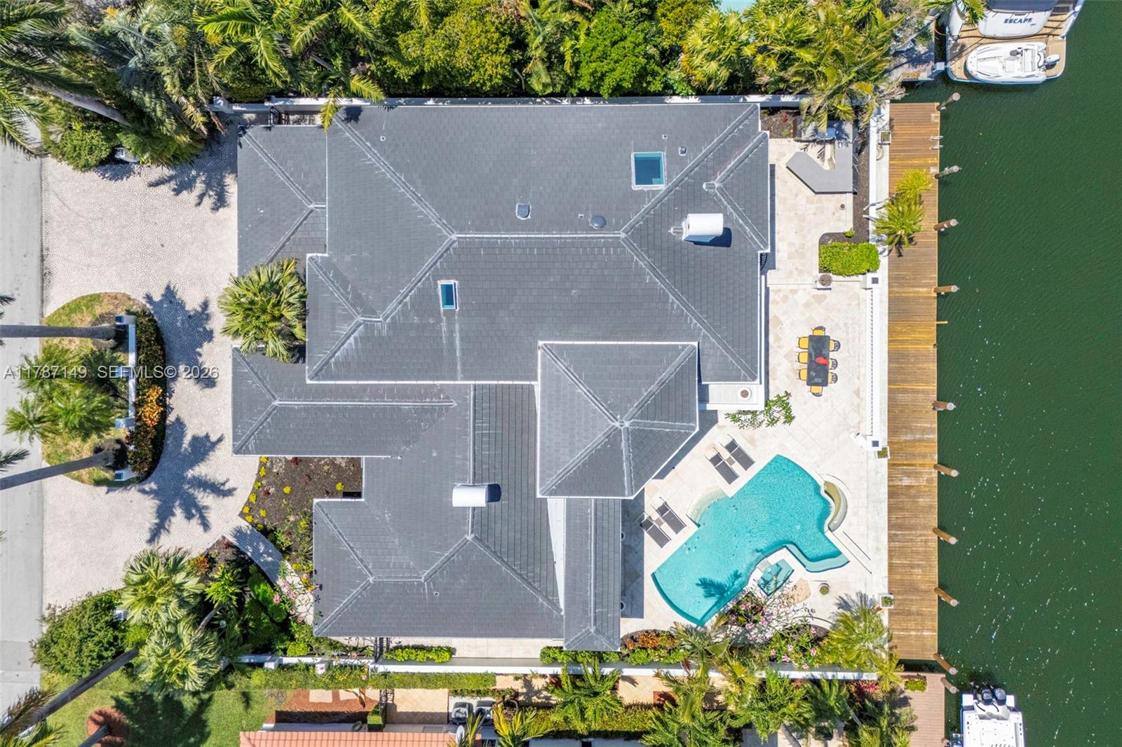 LUCILLE ISLAND - Residential