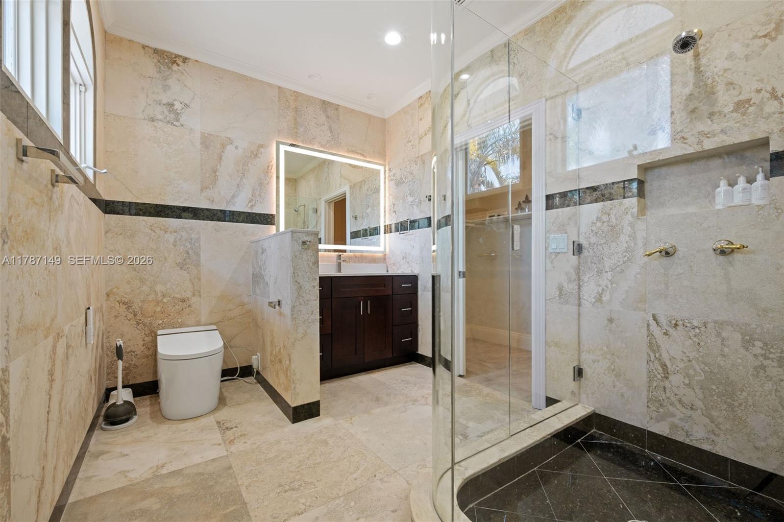 LUCILLE ISLAND - Residential