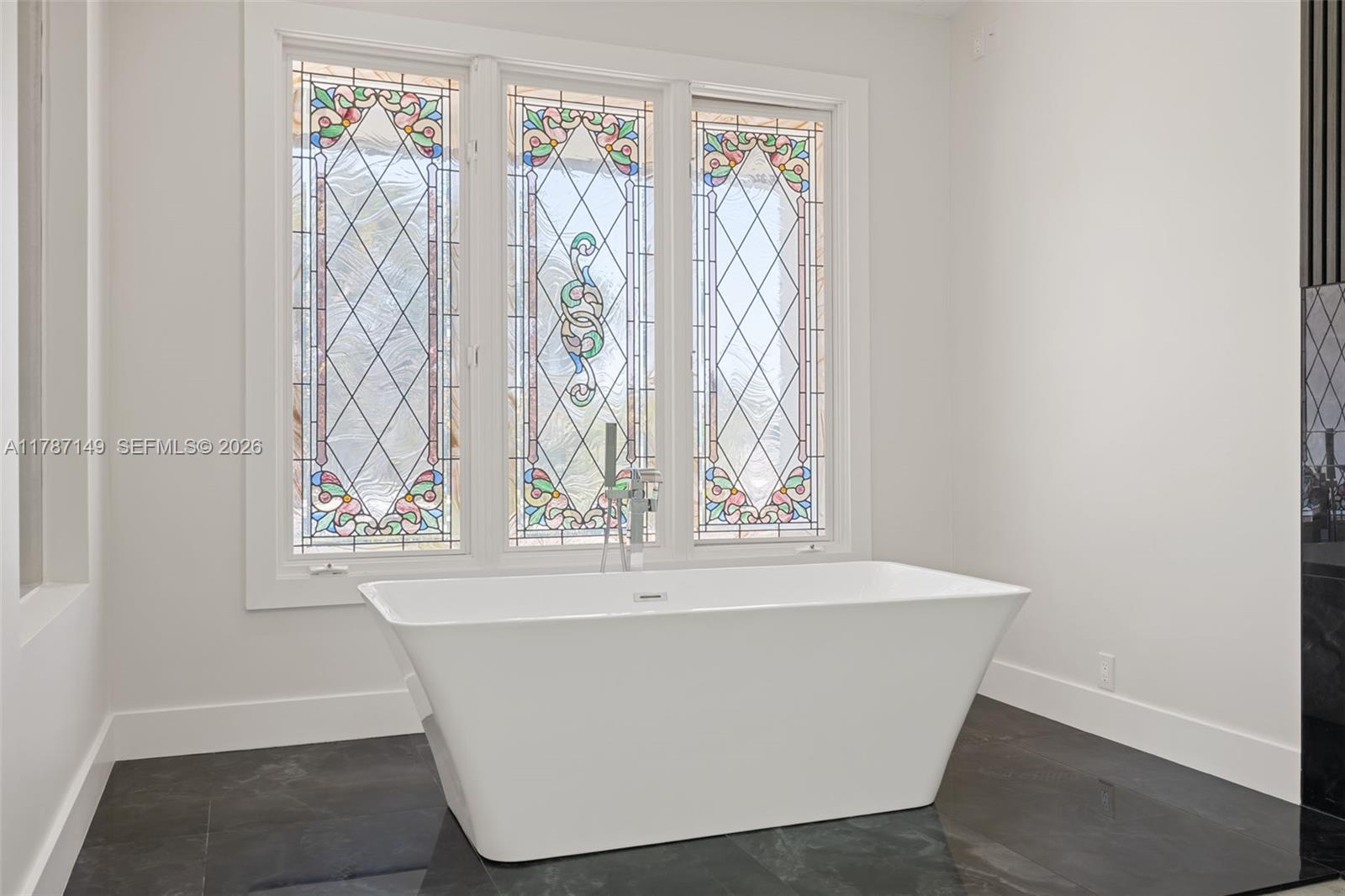 LUCILLE ISLAND - Residential