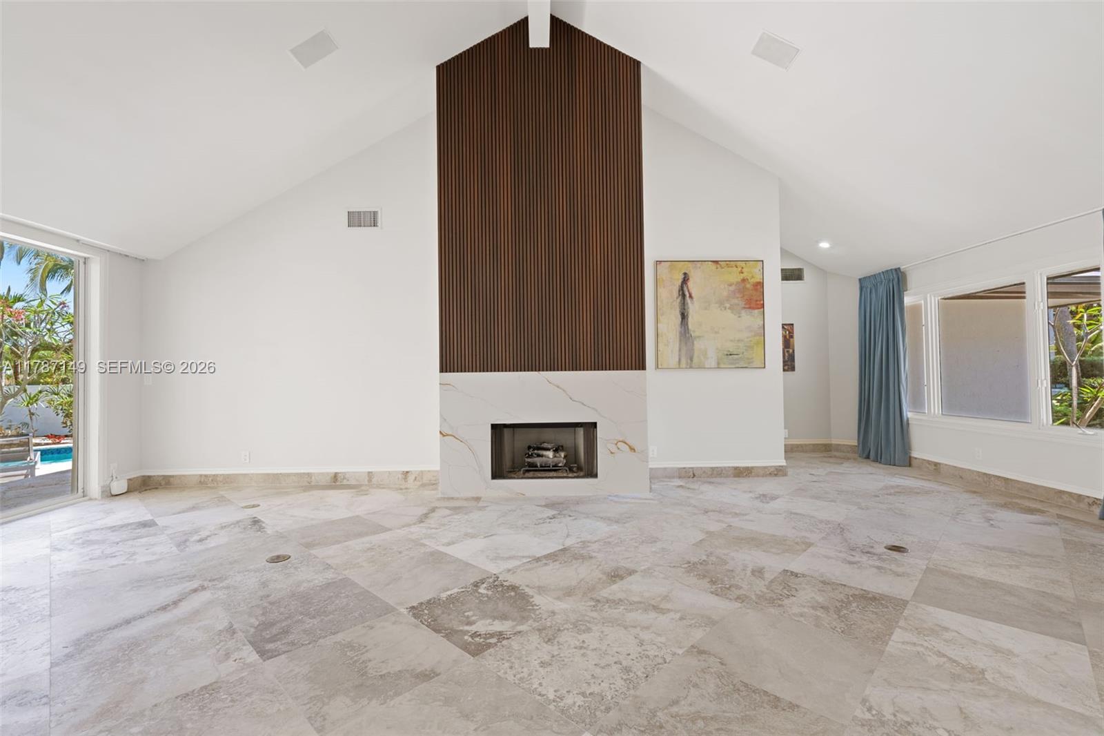 LUCILLE ISLAND - Residential