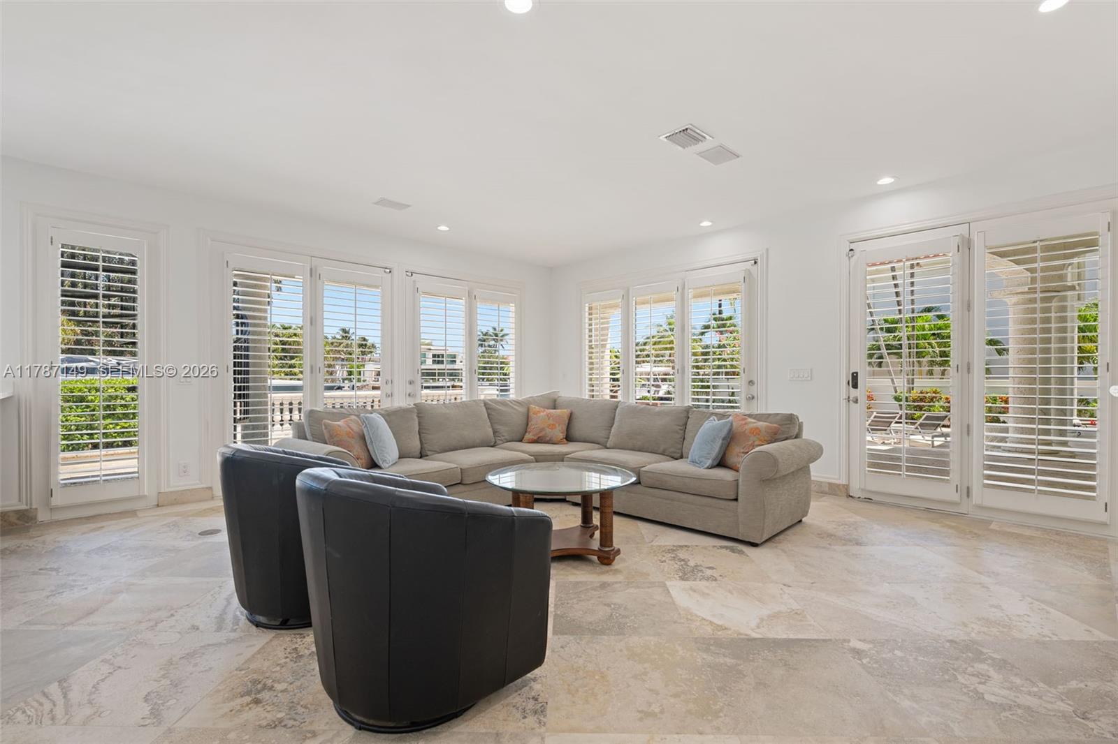 LUCILLE ISLAND - Residential