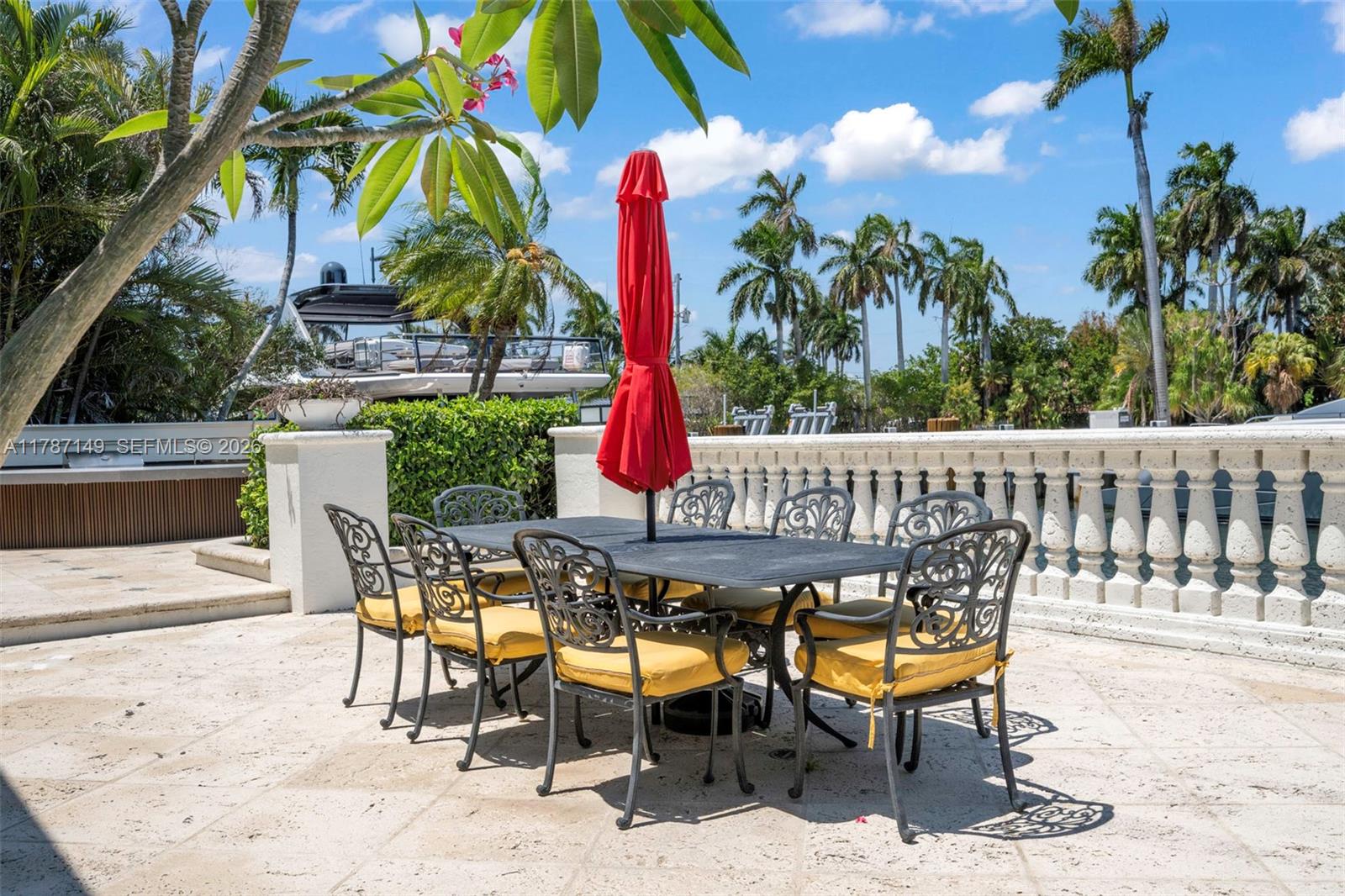 LUCILLE ISLAND - Residential