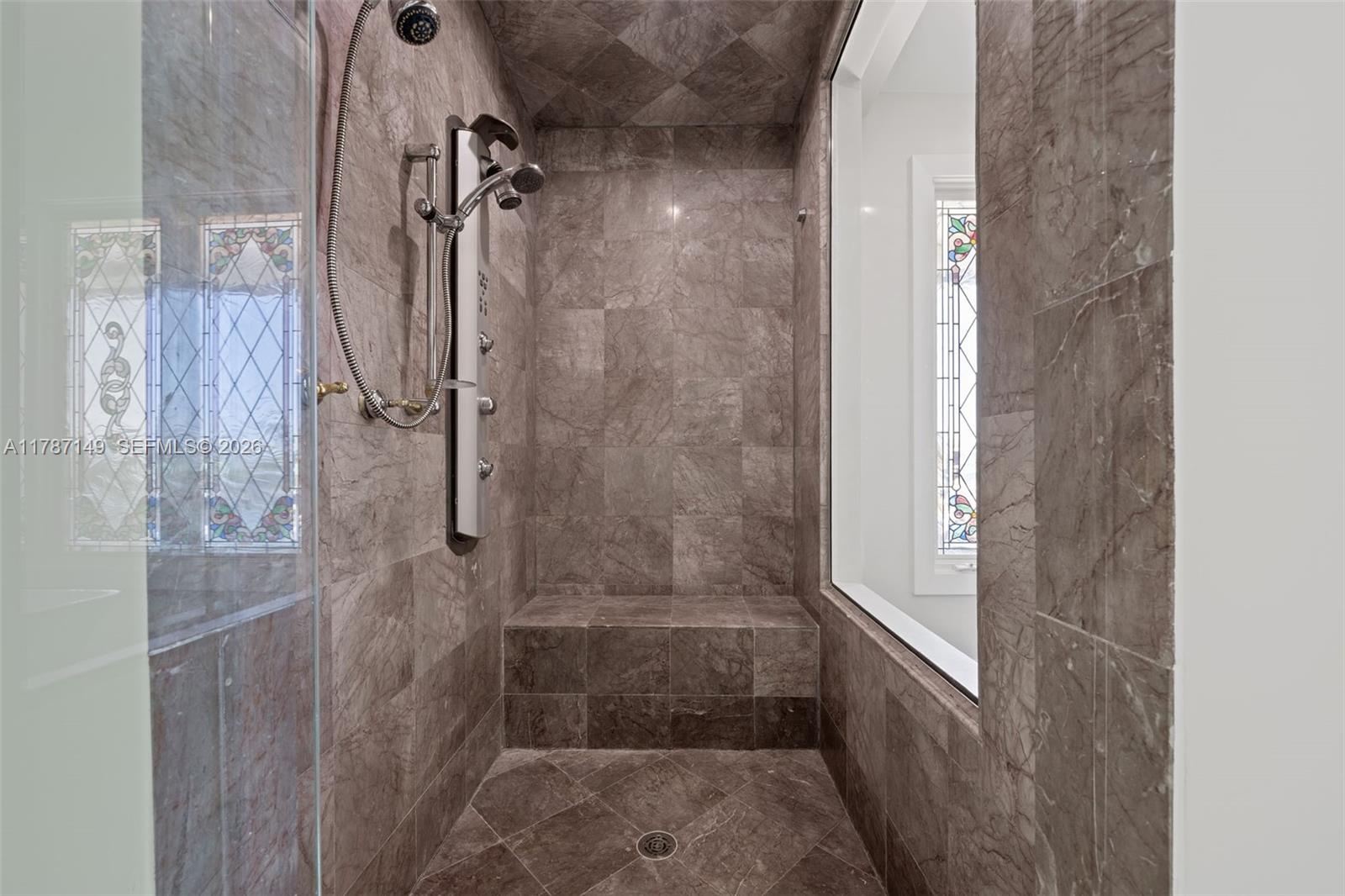 LUCILLE ISLAND - Residential