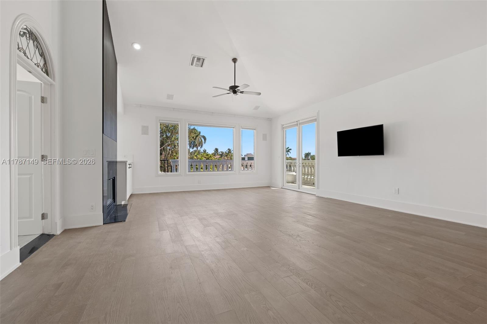 LUCILLE ISLAND - Residential