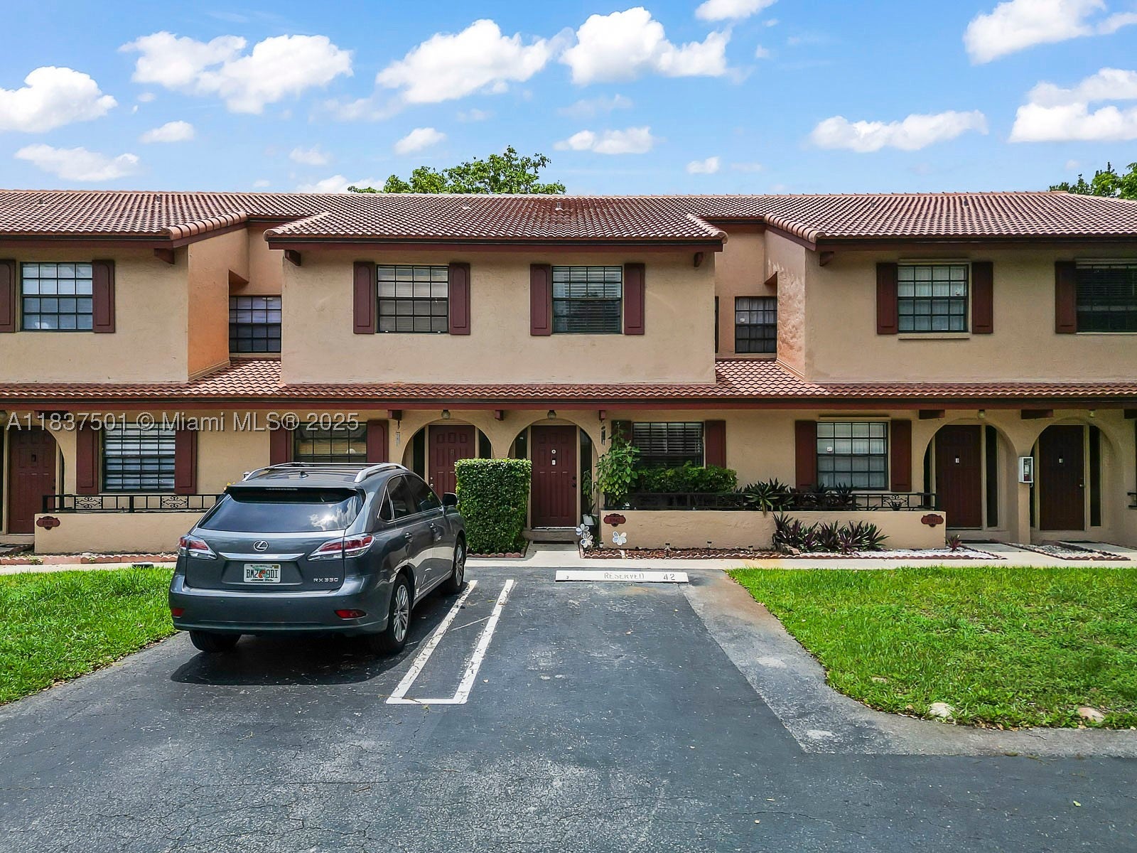 10942 W Sample Rd