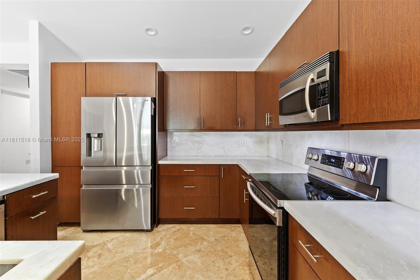 CYPRESS RUN - Residential