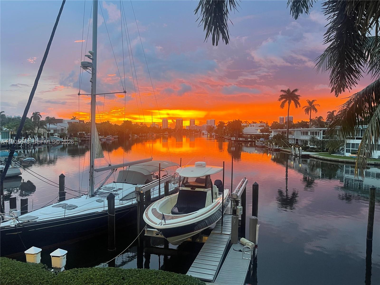 ARIA AT LAS OLAS CONDO - Residential