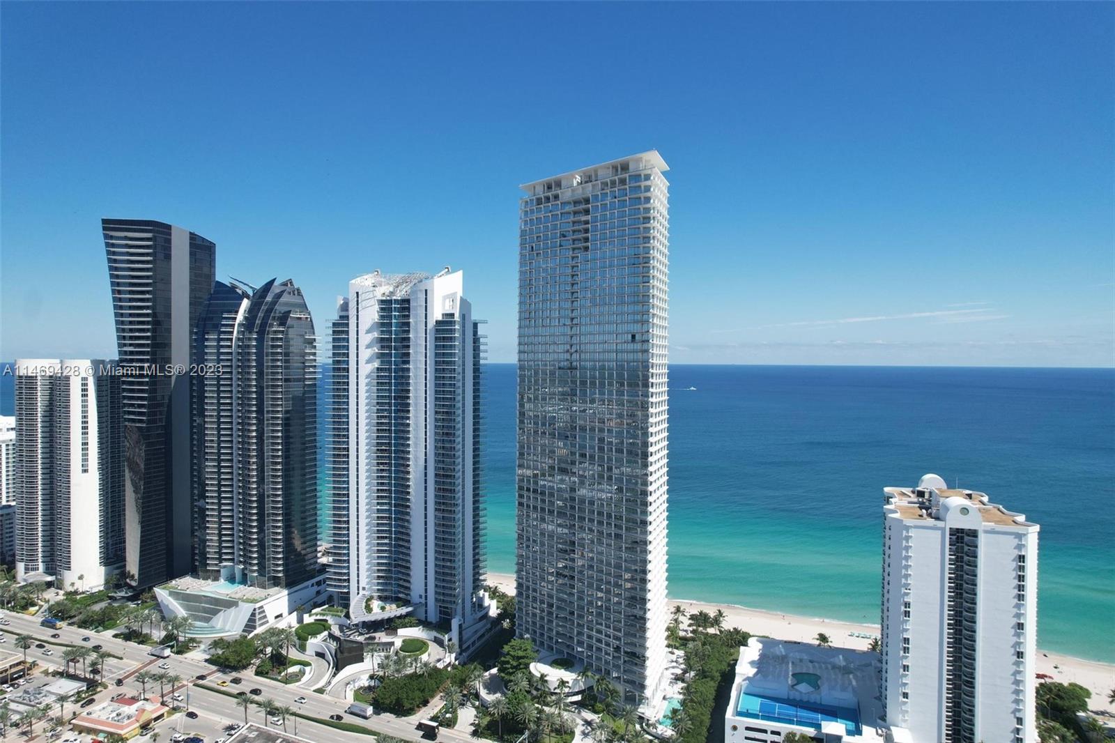 JADE SIGNATURE CONDO - Residential