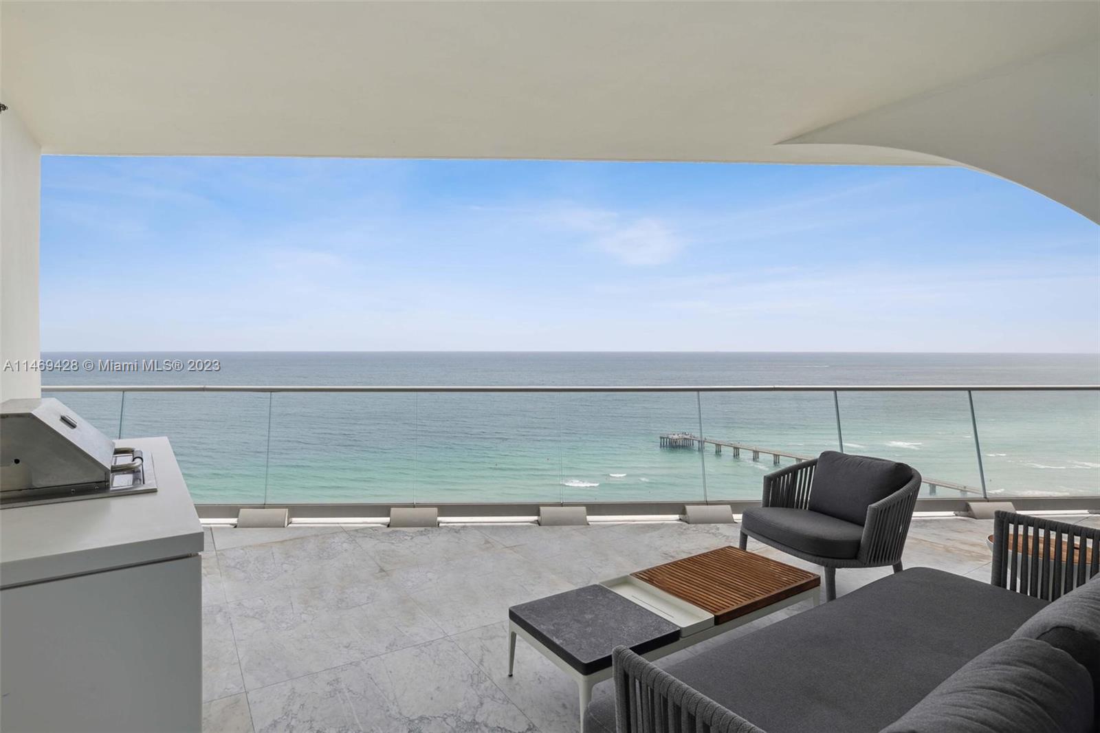 JADE SIGNATURE CONDO - Residential