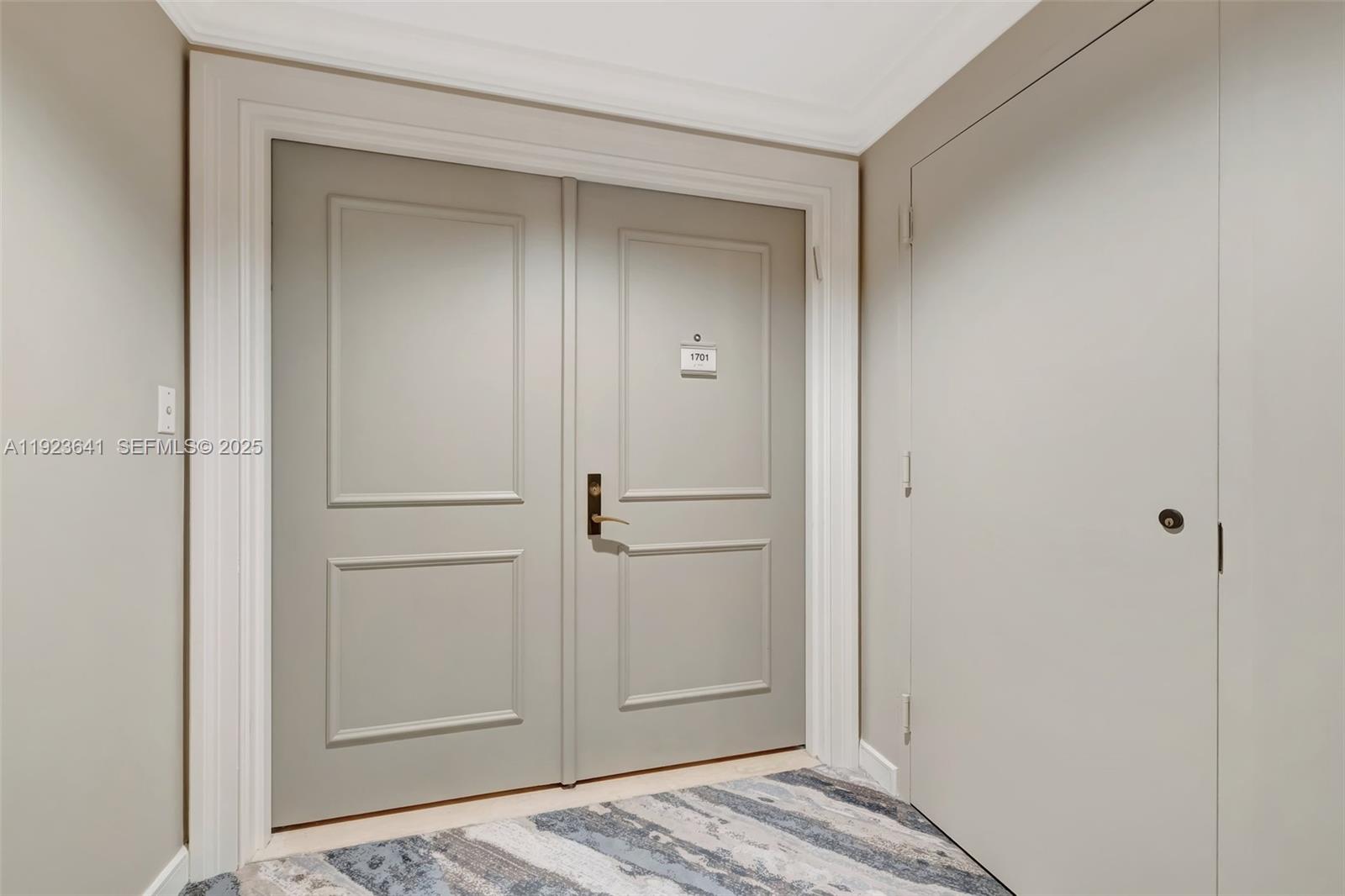 7000 ISL BLVD WILLIAMS IS - Residential