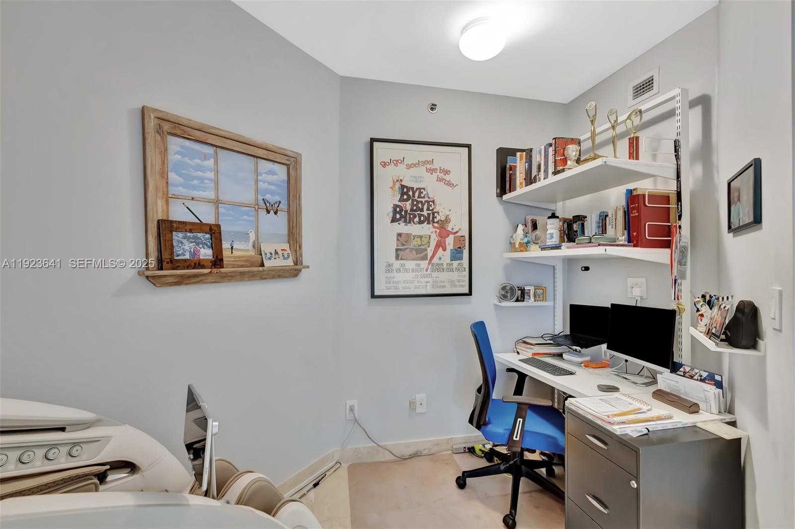 7000 ISL BLVD WILLIAMS IS - Residential