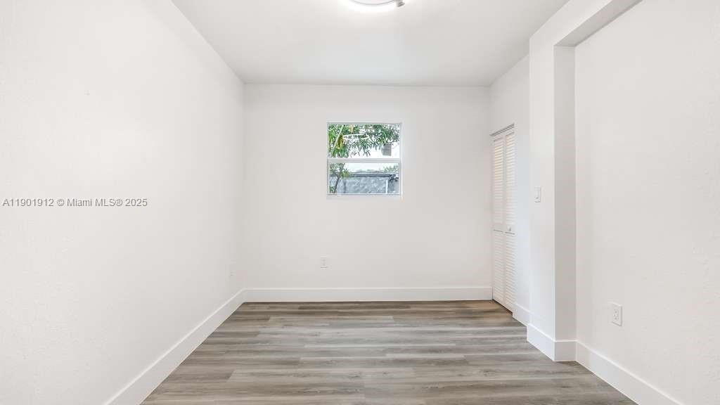 MIRAMAR PARK FIRST ADD - Residential Lease