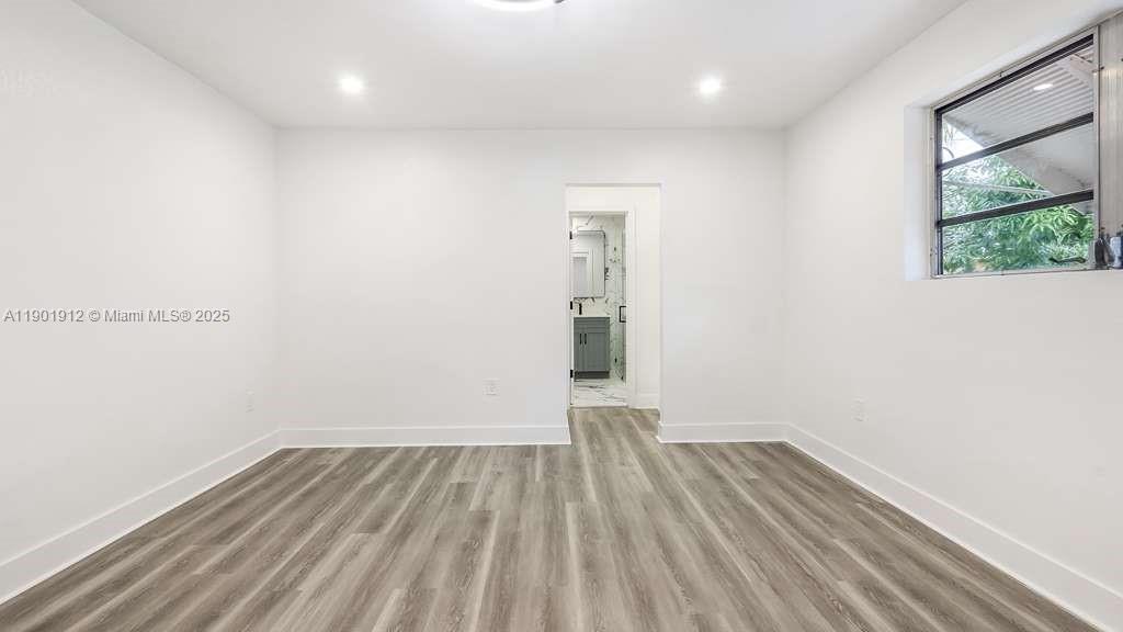 MIRAMAR PARK FIRST ADD - Residential Lease