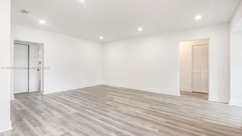 MIRAMAR PARK FIRST ADD - Residential Lease