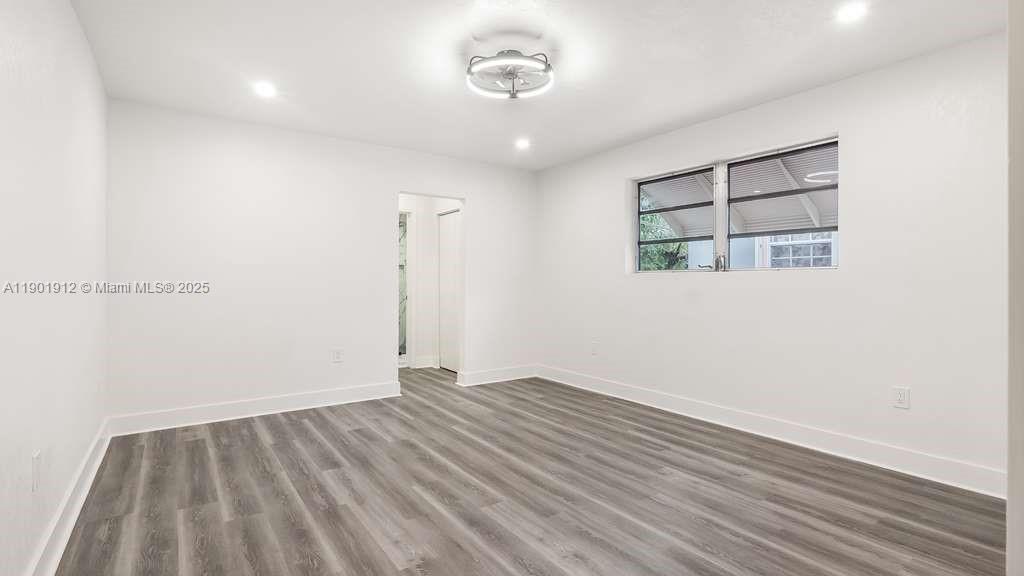 MIRAMAR PARK FIRST ADD - Residential Lease