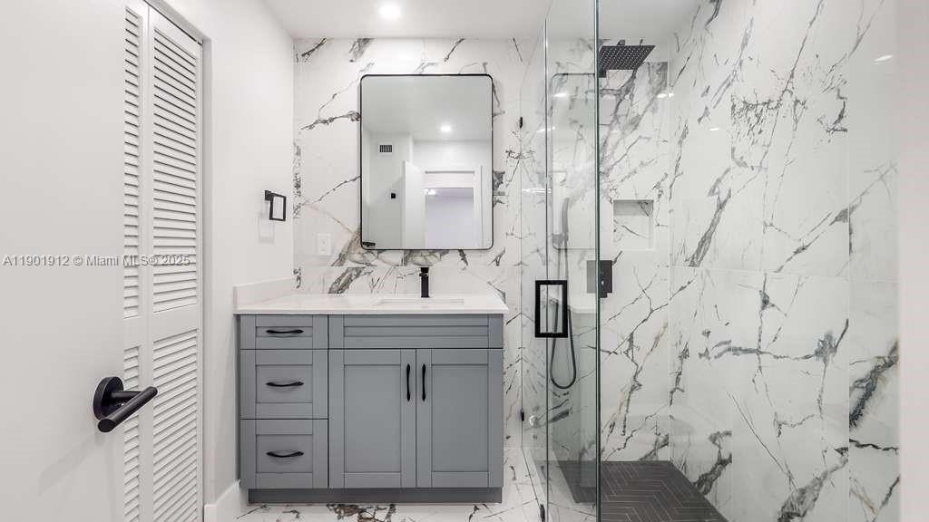 MIRAMAR PARK FIRST ADD - Residential Lease