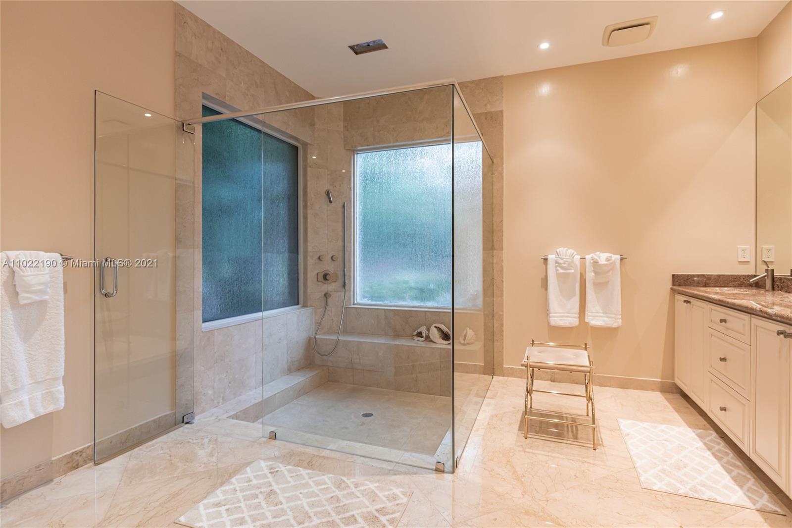 MERRITT ISLE - Residential