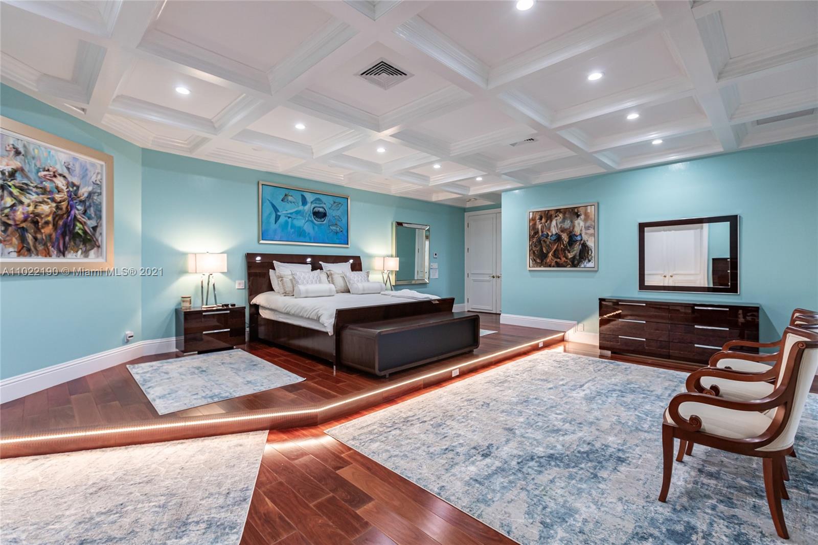 MERRITT ISLE - Residential