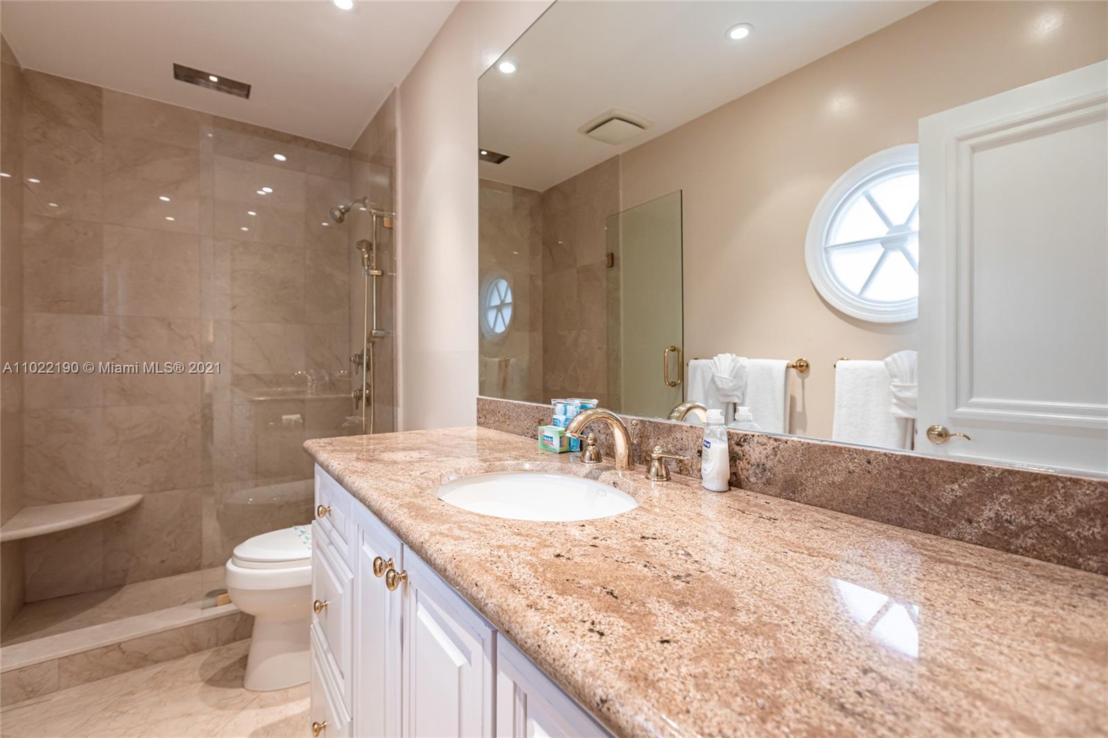 MERRITT ISLE - Residential