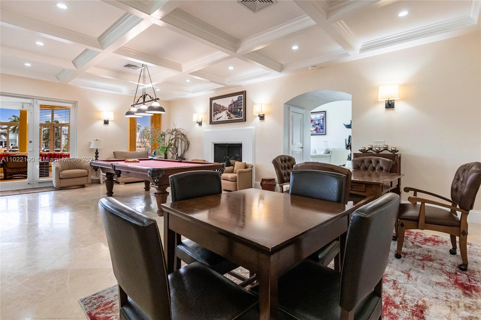 MERRITT ISLE - Residential