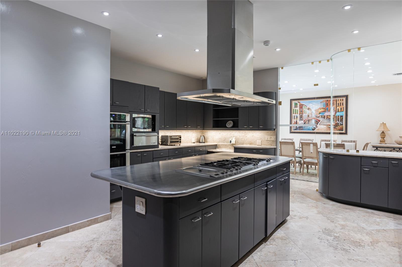 MERRITT ISLE - Residential