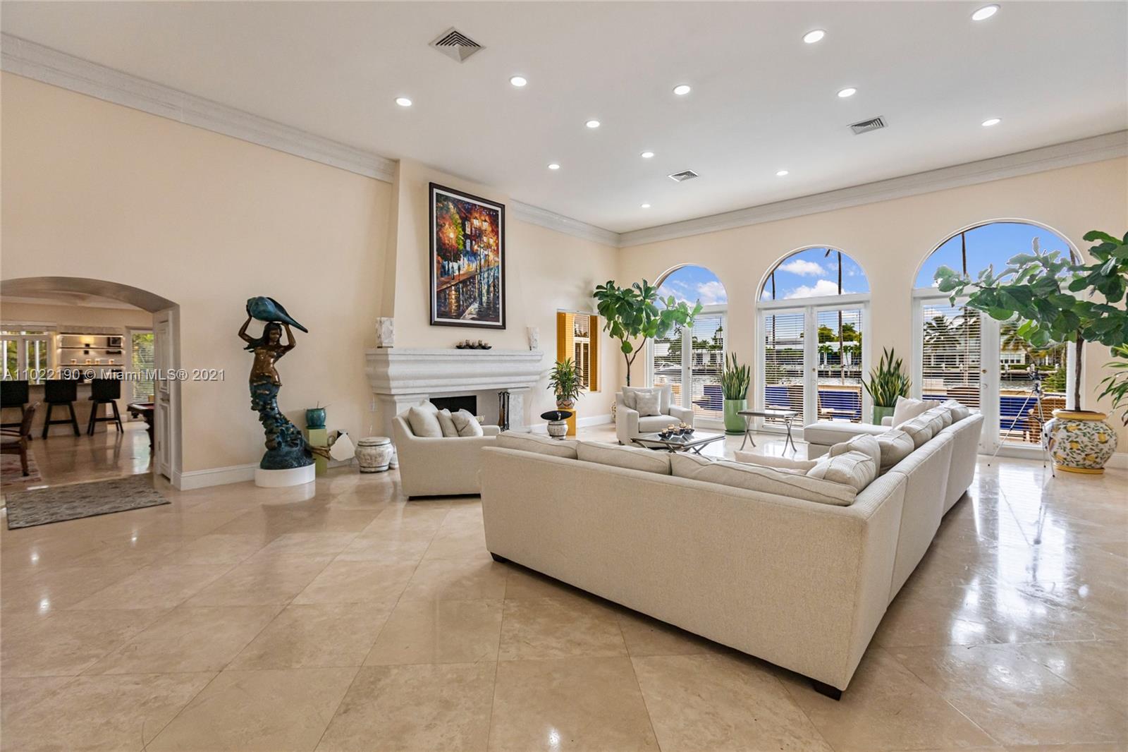 MERRITT ISLE - Residential