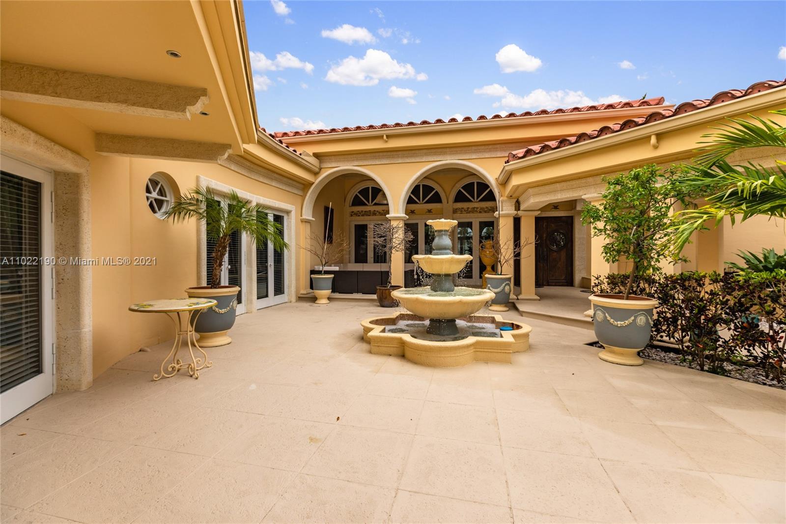 MERRITT ISLE - Residential