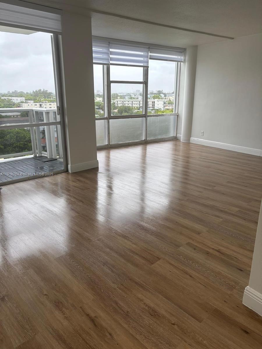 KING COLE CONDO - Residential Lease