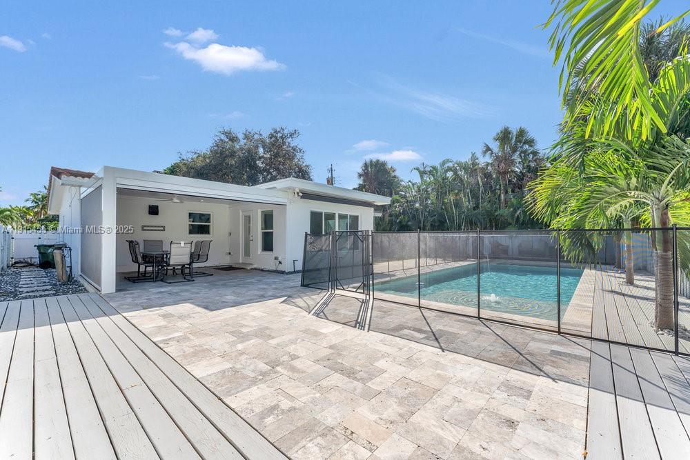 GATEWAY PARK - Residential