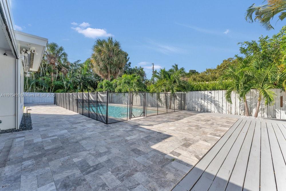 GATEWAY PARK - Residential