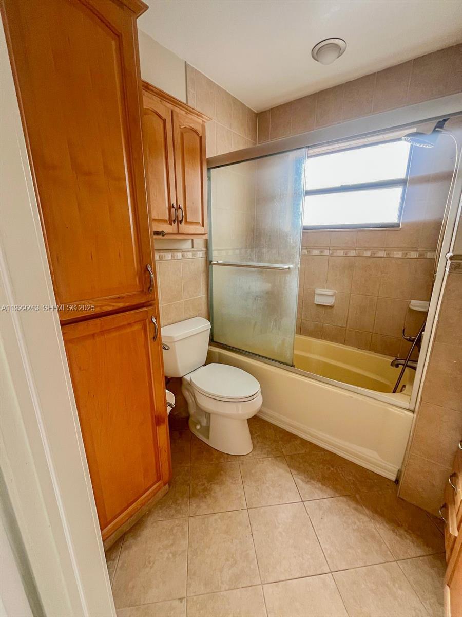 QUASAR TWIN HOMES CONDO - Residential Lease