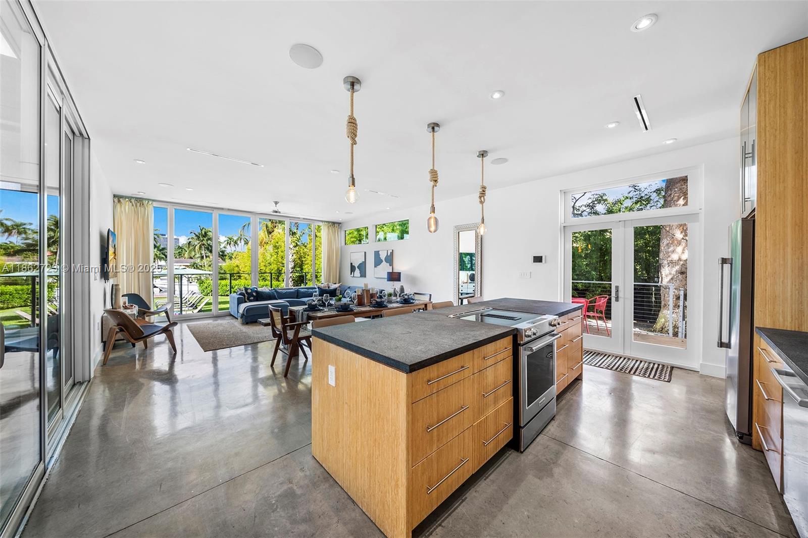 HAYNSWORTH VILLAGE - Residential