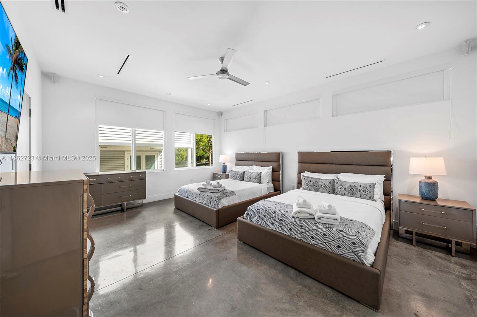 HAYNSWORTH VILLAGE - Residential