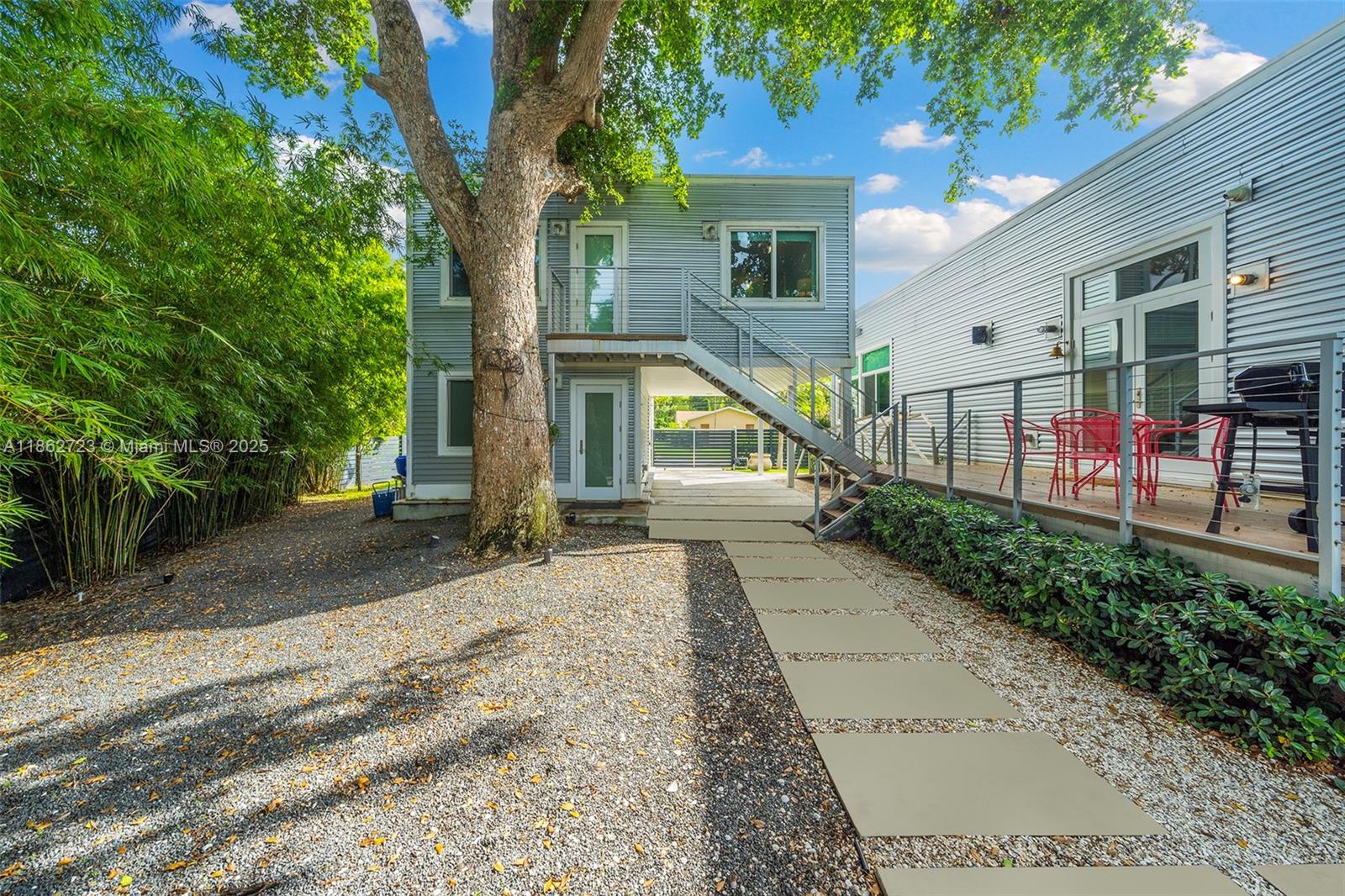 HAYNSWORTH VILLAGE - Residential