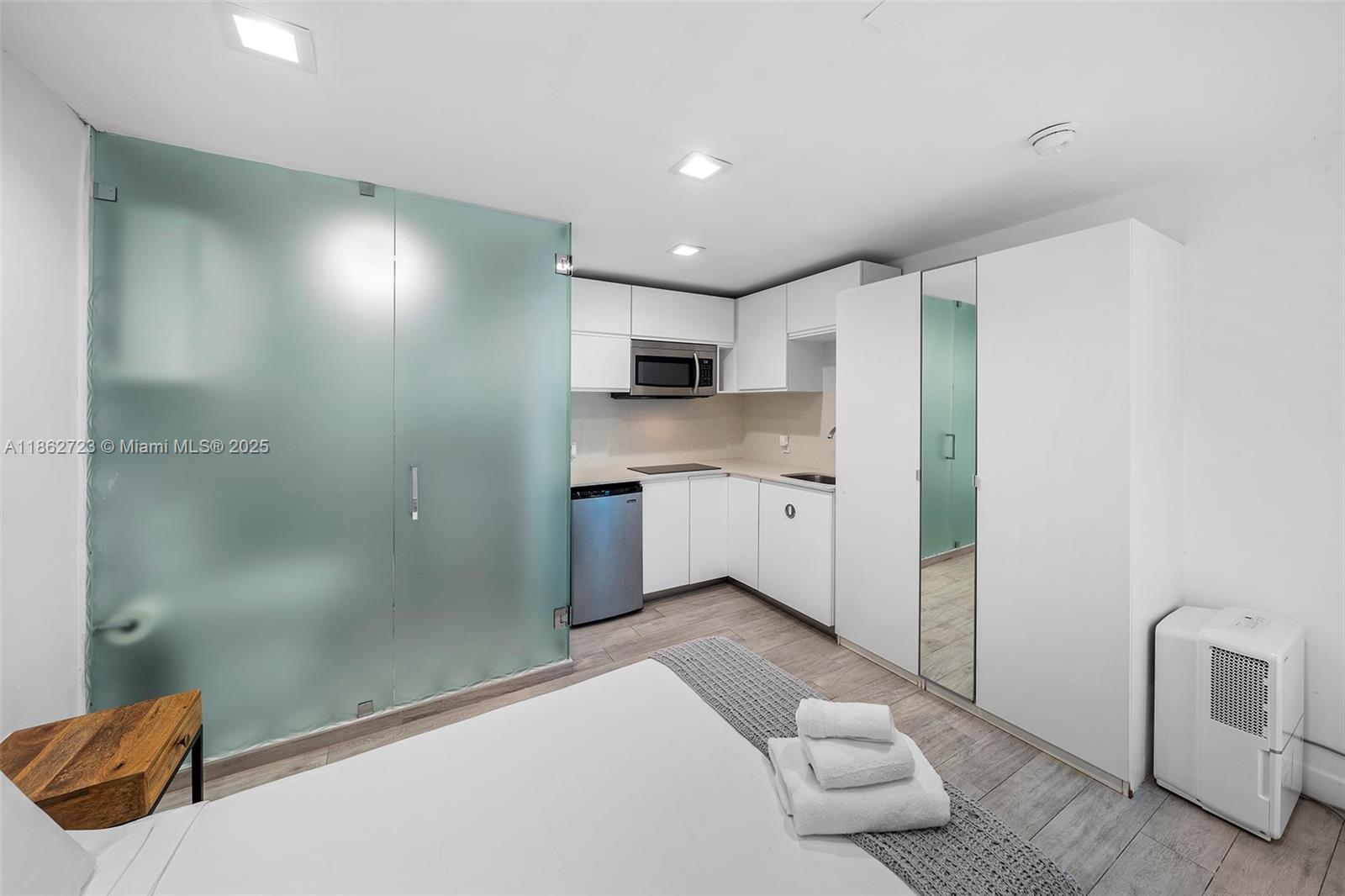 HAYNSWORTH VILLAGE - Residential