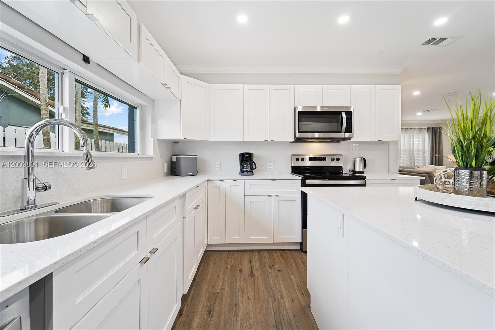 ROYAL PALM ACRES SEC 6 - Residential
