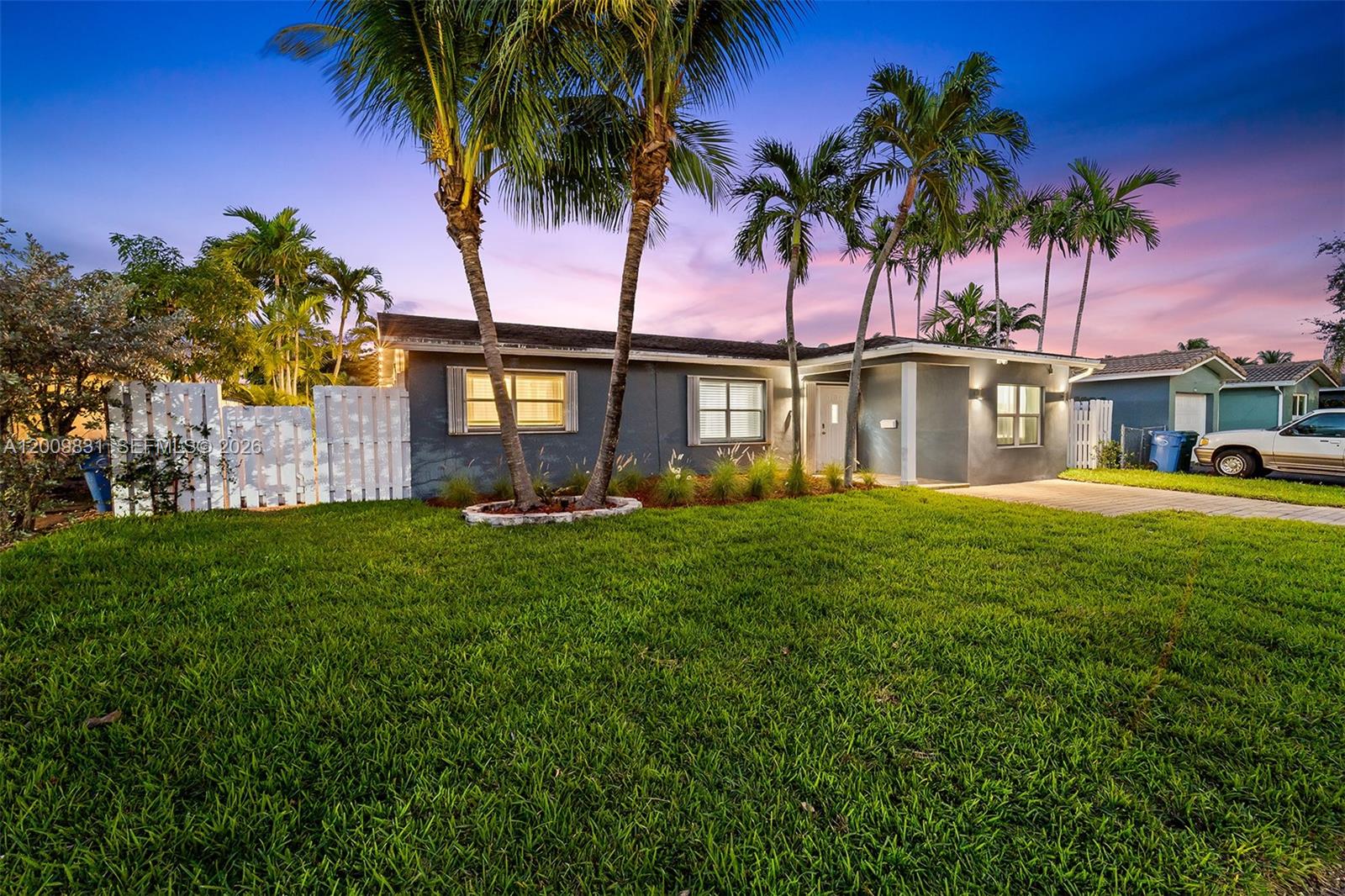 ROYAL PALM ACRES SEC 6 - Residential