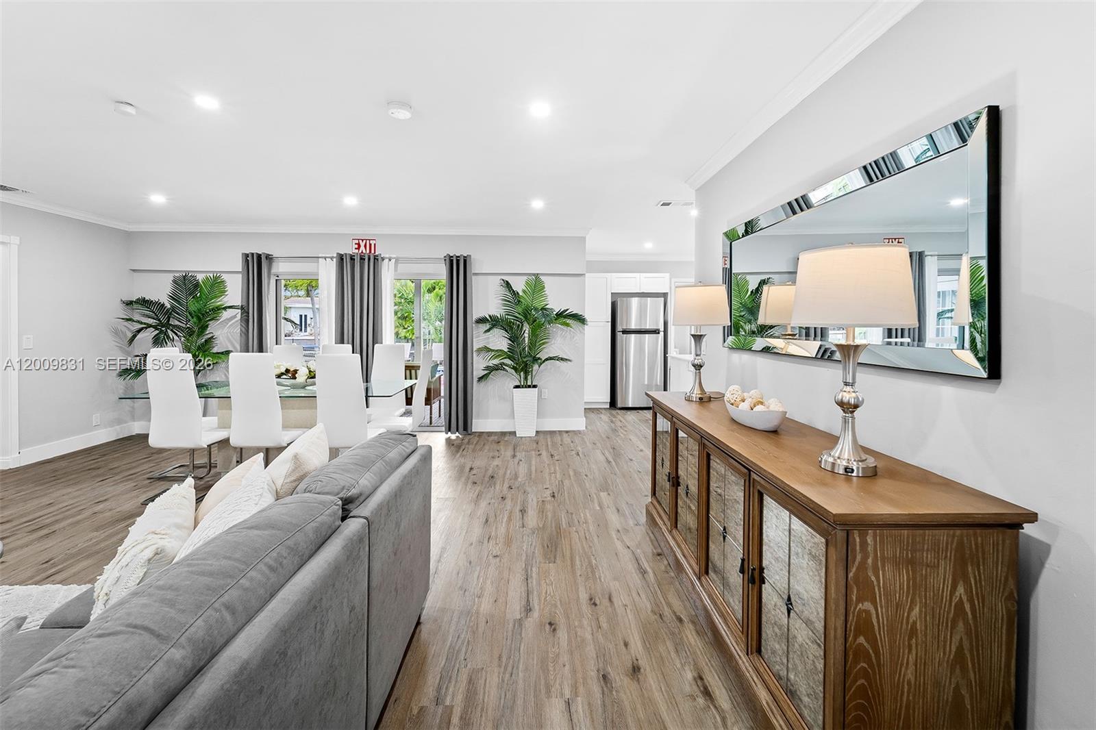 ROYAL PALM ACRES SEC 6 - Residential